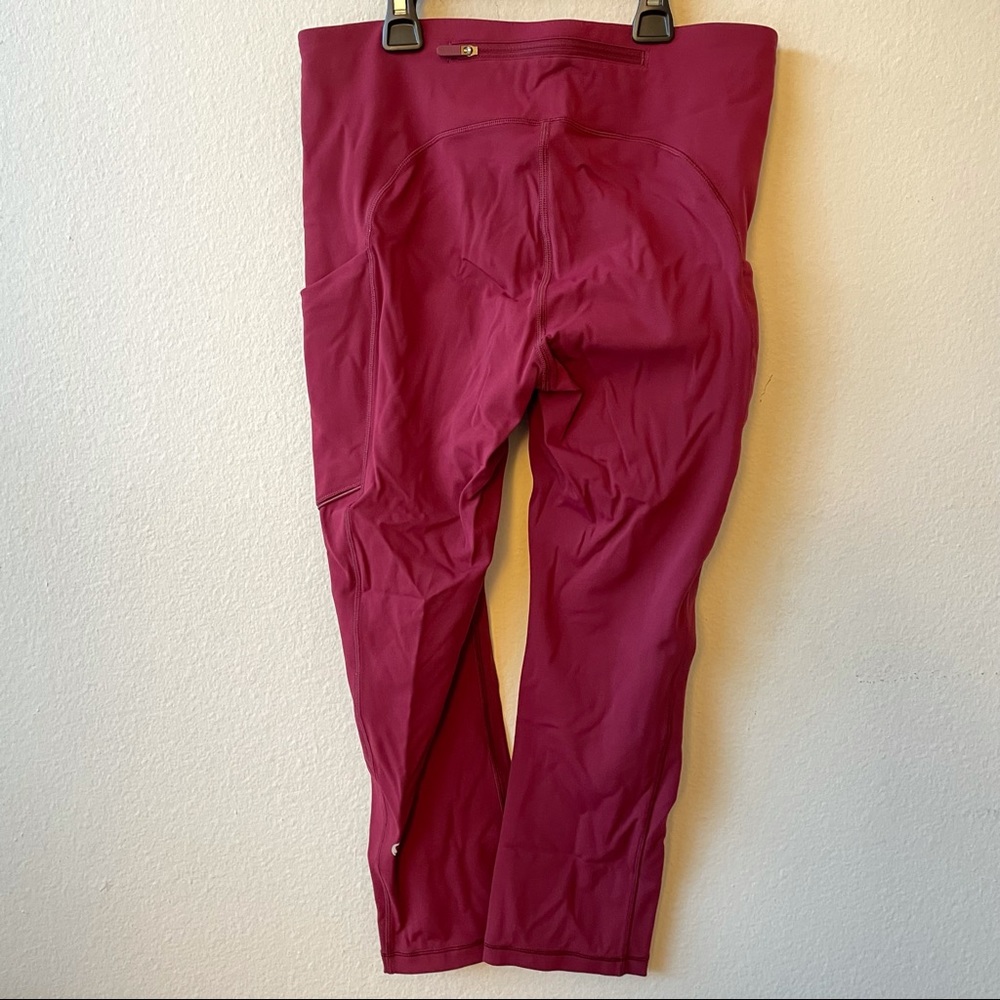 lululemon Speed Up Crop Size 6 - Picture 7 of 9